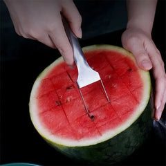 Globetrek° FruitCutter: 2 in 1 Multifunctionele Vork En Snijder