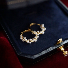 Jewelance™ TwistedEarrings 1+1 GRATIS: Elegante Gedraaide Hoepel Parels Mode Oorbellen