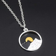 Jewelance™ MountainNecklace 1+1 GRATIS: Modeklassieker Berg Hanger Halsketting