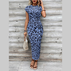 Icone™ LeopardMidi: Elegante Pasvorm Dames Midi Jurk Met Luipaardprint