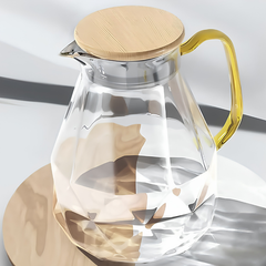 Globetrek° GlassPitcher - Elegante Glazen Diamantpatroon Werper