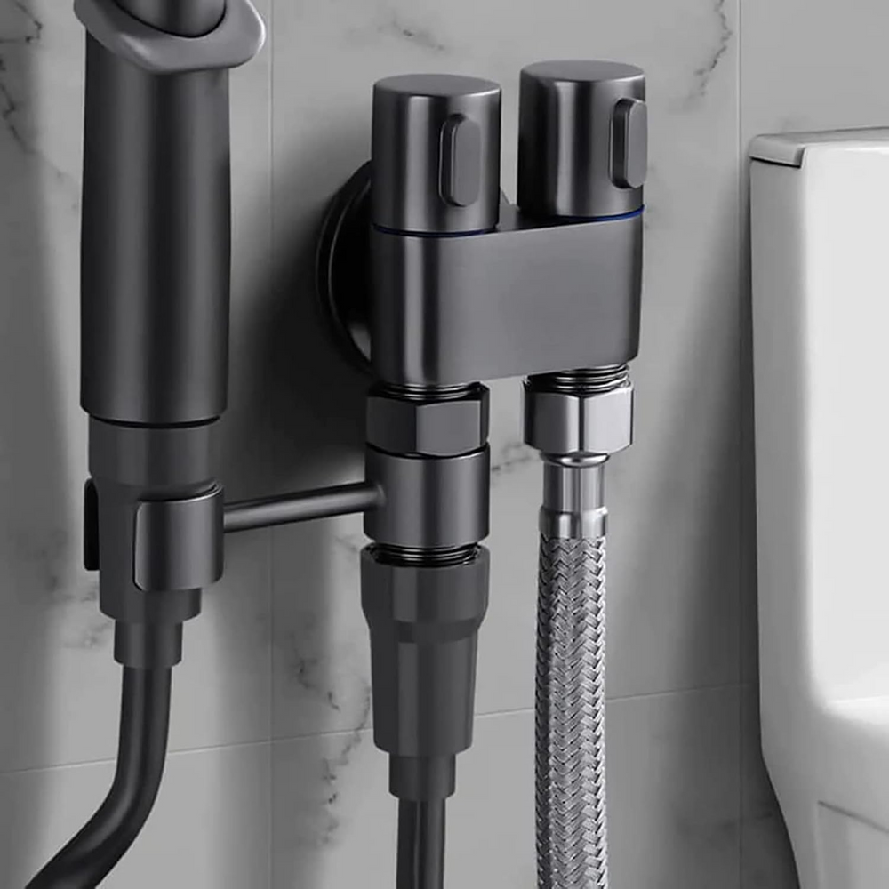 Globetrek° PremiumBidet - Eenvoudige Installatie Dubbele Ventiel Handgehouden Premie Bidet Set