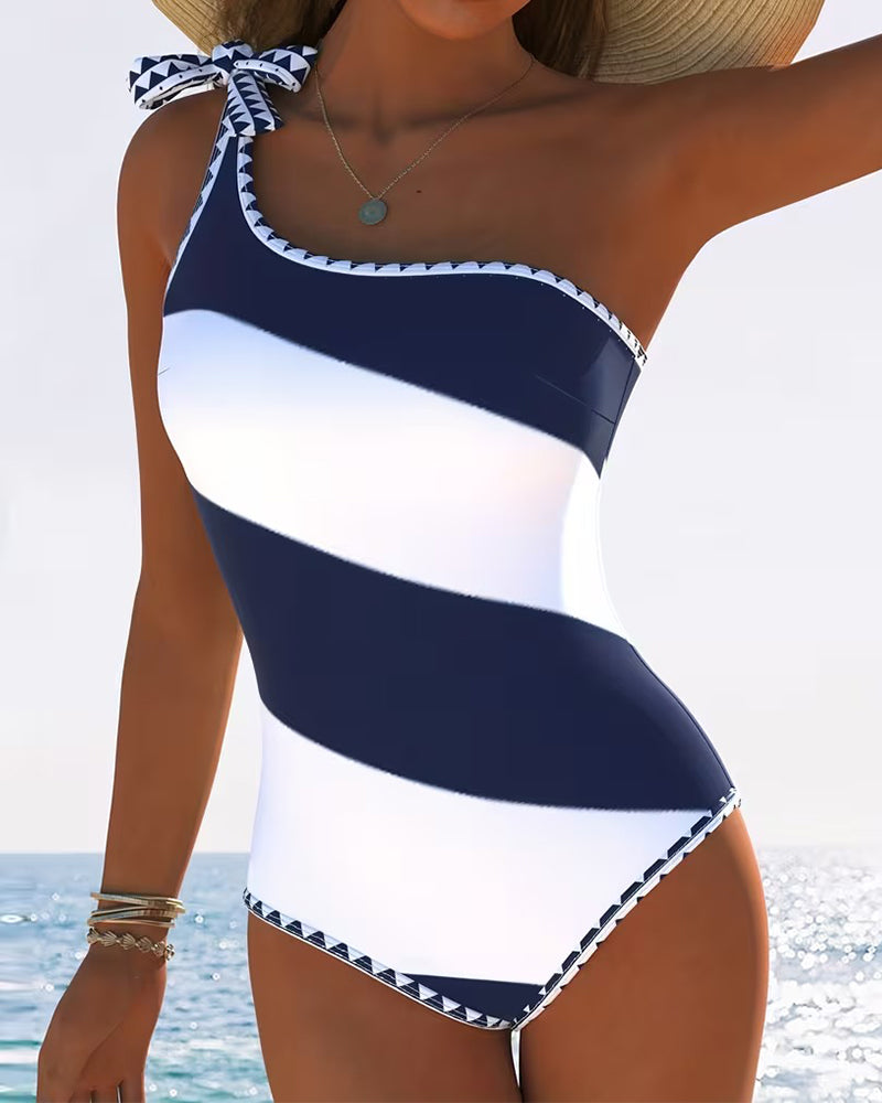 Icone™ StripedSwimwear: Elegante Comfortabele Pasvorm Eén Stuk Gestreepte Ontwerp Badmode
