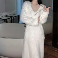 Icone™ CozyDress: Dames Elegante Nep-Zacht V-Hals Maxi Cozy Jurk