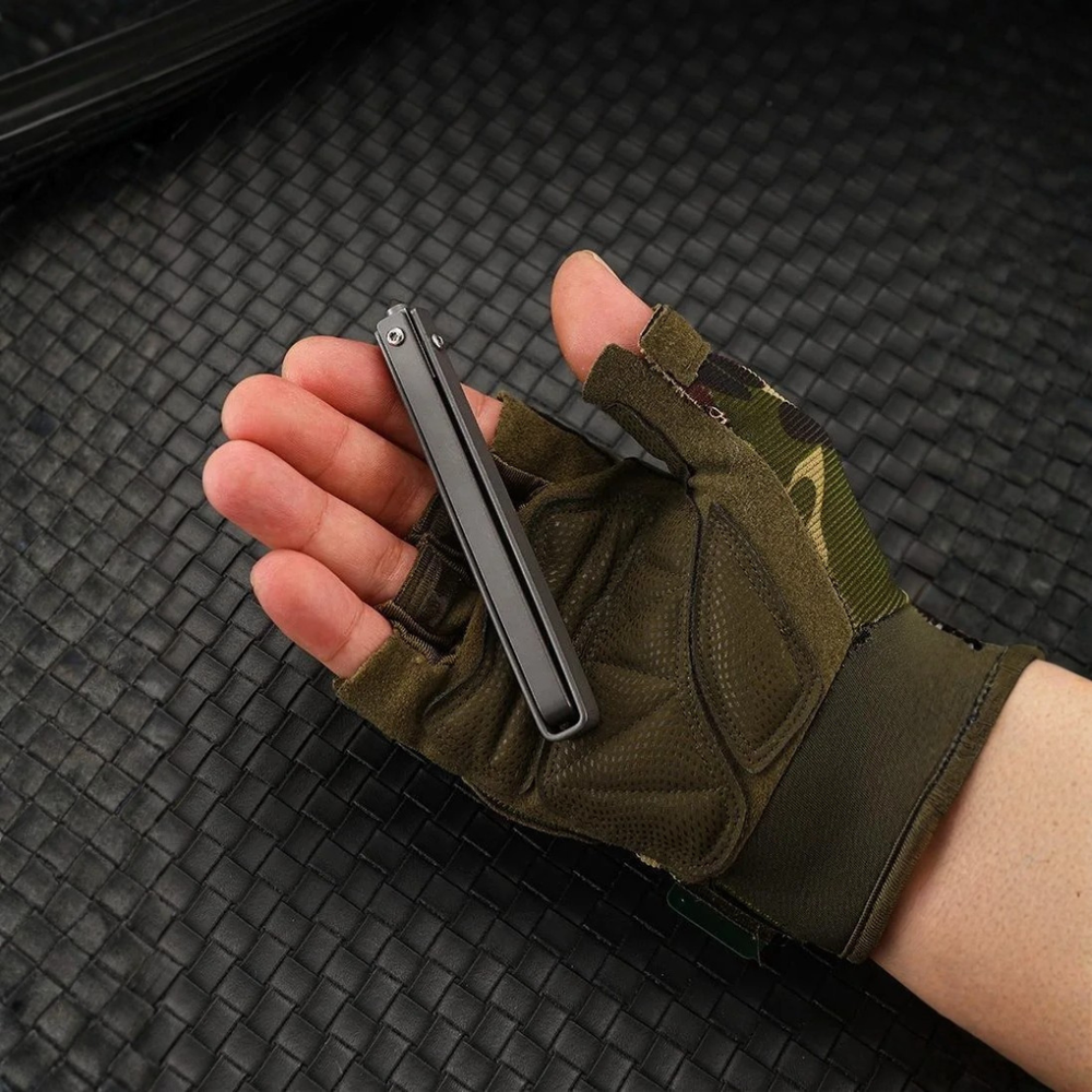 PocketKnife: Multifunctioneel Compact Scherp Blad Zakmes