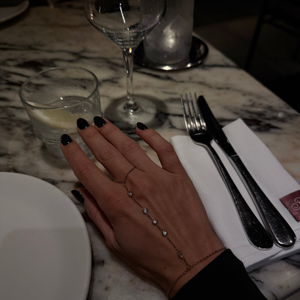 Jewelance™ HandChain 1+1 GRATIS: Elegante Sierlijk Minimalistische Handketting