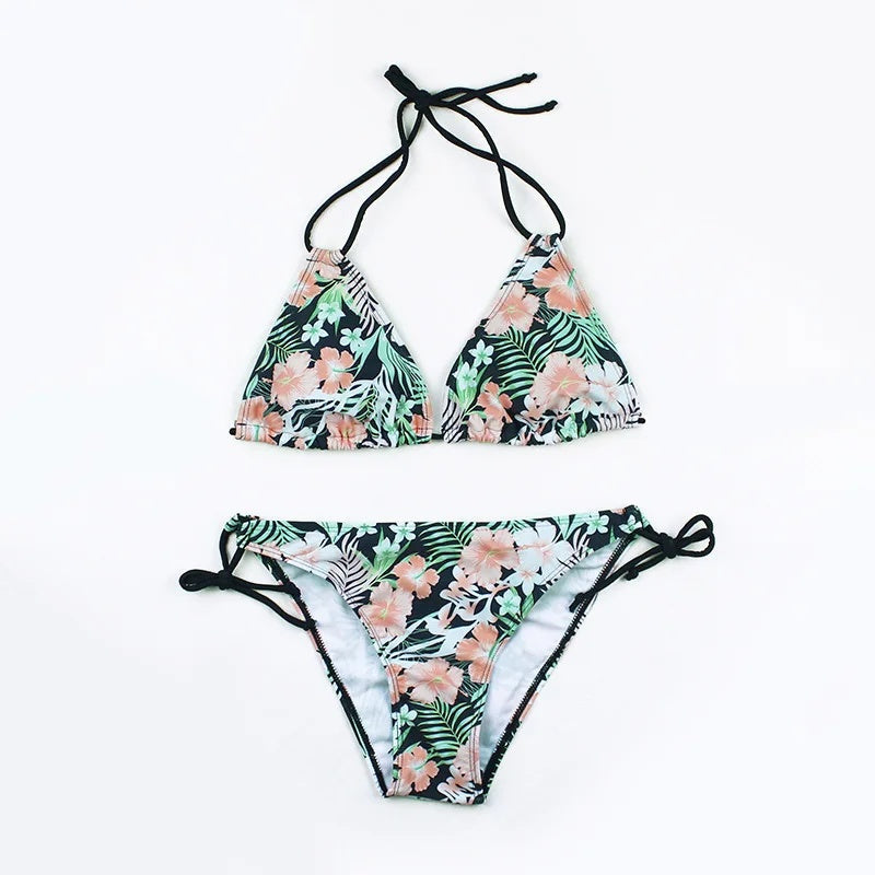 Icone™ TropicalBikini: Tropische Strandvertrouwen En Stijl Hoge Taille Bikini