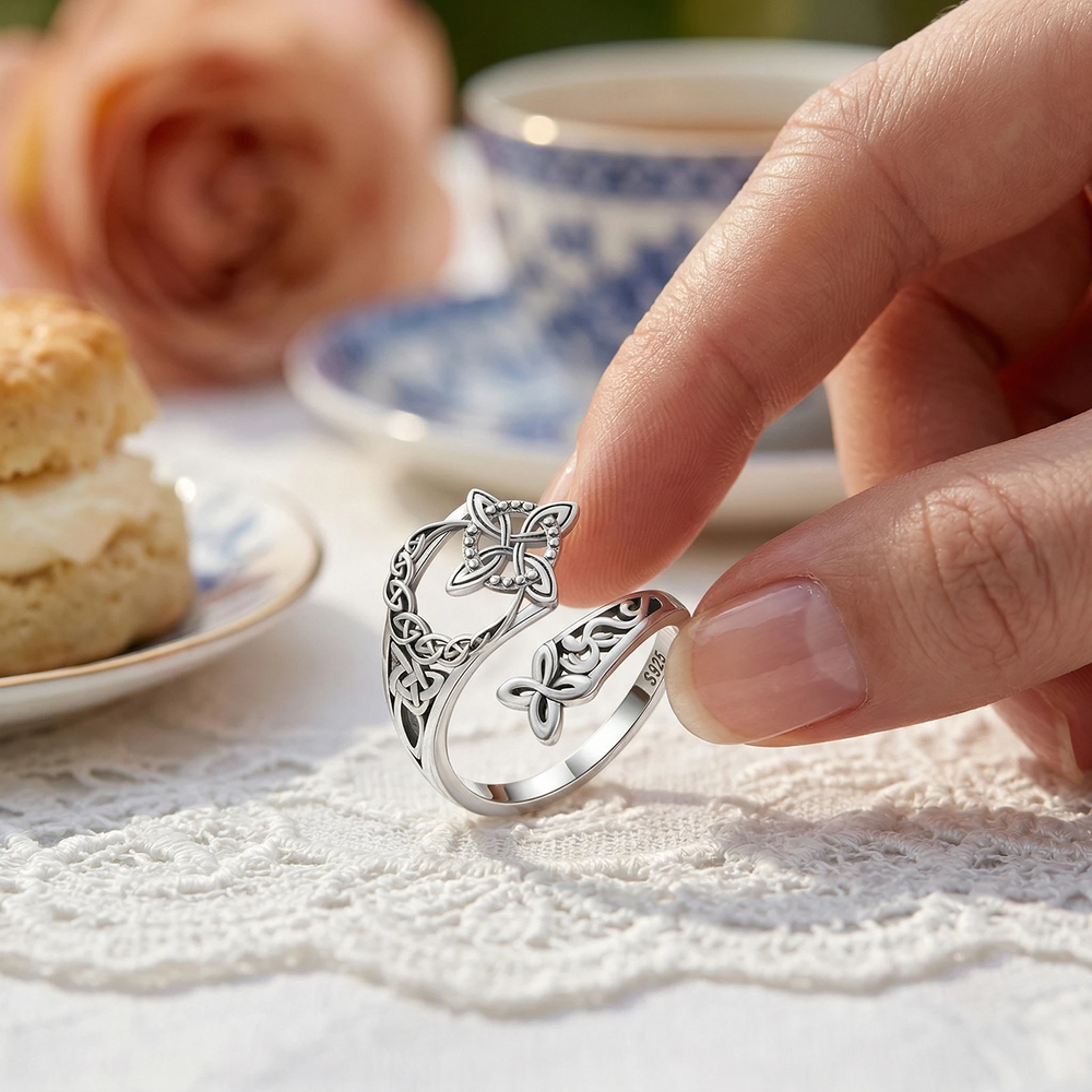 Jewelance™ KnotRing 1+1 GRATIS: Vintage-geïnspireerde Verstelbare Minimalistische Keltische Knoopring