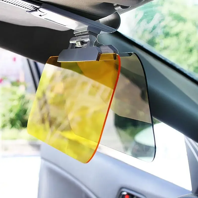 GlareShield: Gemakkelijk Clip-On Anti-Verblinding Schild Voor Veiliger Autorijden