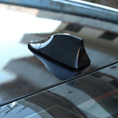 CarFins™ 1+1 GRATIS - Moderne Haai Vin Antenne Auto Styling Accessoire