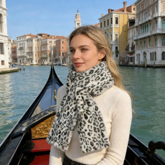 Icone™ PocketScarf: Stijlvolle Doortrek-Winter-Nekwarmer-Zak-Sjaal