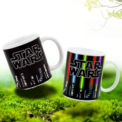 MagicMug: Magisch Warmtegevoelig Lichtzwaard Transformatie Mok