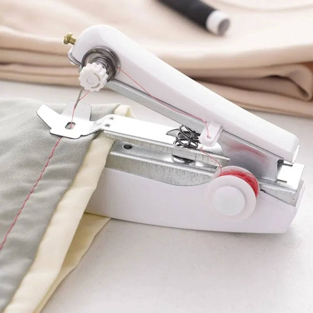 EasySewing™ 1+1 GRATIS: Eenvoudige Kledingreparaties Compacte Naaimachine