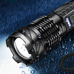 SuperFlashlight 1+1 GRATIS- Multifunctionele Oplaadbare Zaklamp