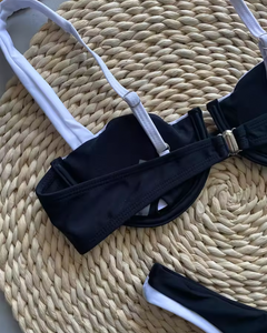 Icone™ ColorblockBikini: Comfortabele Ondersteunende Sexy V-Vormige Colorblock Bikini