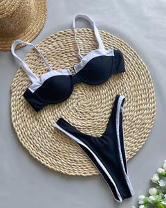Icone™ ColorblockBikini: Comfortabele Ondersteunende Sexy V-Vormige Colorblock Bikini
