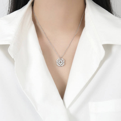 Jewelance™ CloverNecklace 1+1 GRATIS: Stijlvolle Twee-Stijl Magnetische Hart Klaver Ketting