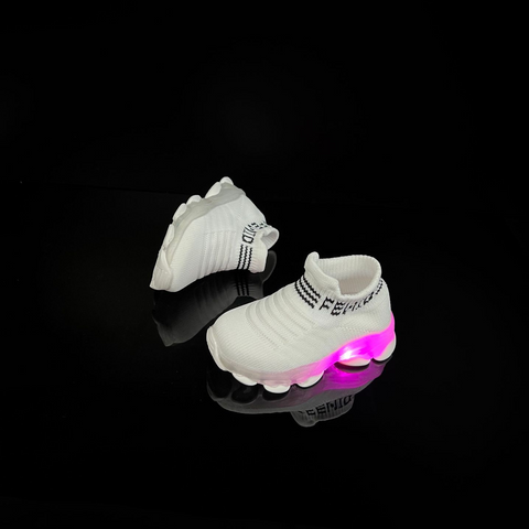 Kletshuts™ GlowShoes: Licht Omhoog Kinderen Sneakers Kleurrijk Knipperend Slip On Schoenen