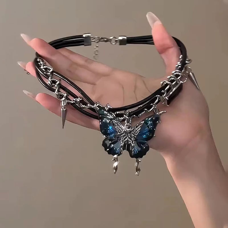Jewelance™ ButterflyChoker 1+1 GRATIS: Modieus Verbluffende Glanzende Spiked Vlinder Choker