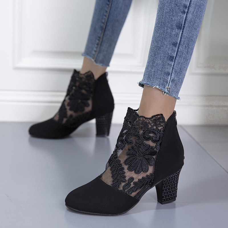 Happy™ EmbroideredHeels: Stijlvolle Blok Hakken Gesloten Neus Mesh Geborduurde Hakken