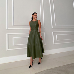 Icone™ LuxeDress: Elegante Luxe Dames Mouwloze Middellange Jurk