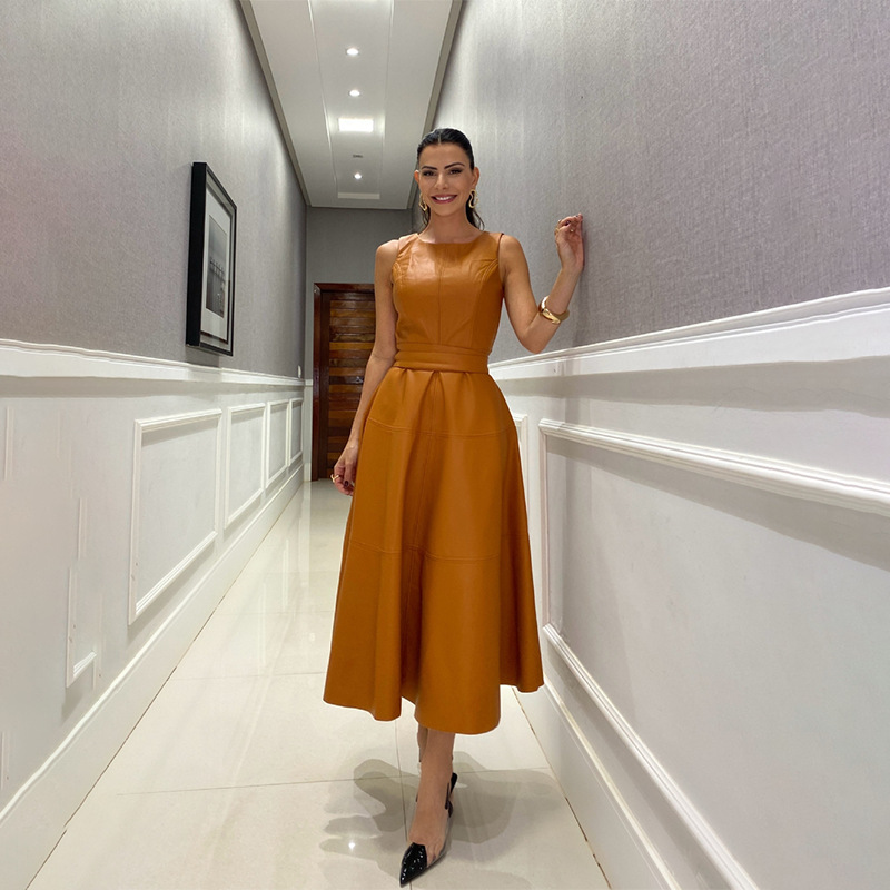 Icone™ LuxeDress: Elegante Luxe Dames Mouwloze Middellange Jurk