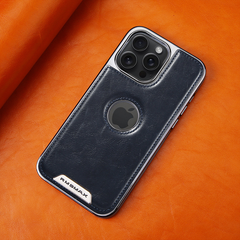 ClassyCase – Volledige Bescherming Klassiek Elegant iPhone Stijlvol Hoesje