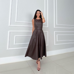 Icone™ LuxeDress: Elegante Luxe Dames Mouwloze Middellange Jurk