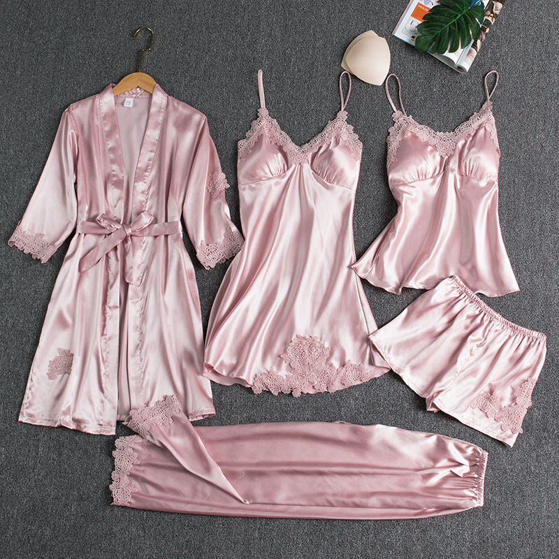 Icone™ NightwearSet: Vrouwen Stijlvolle 5-Delige Comfortabele Nachtkleding Set