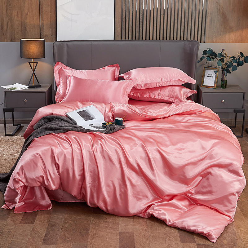 SatinSheet - Elegante Zijdezachte Satijnen Luxe Beddeken