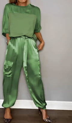 Icone™ SassySet - Twee-Delige Warme Zachte Glanzende Sassy Set