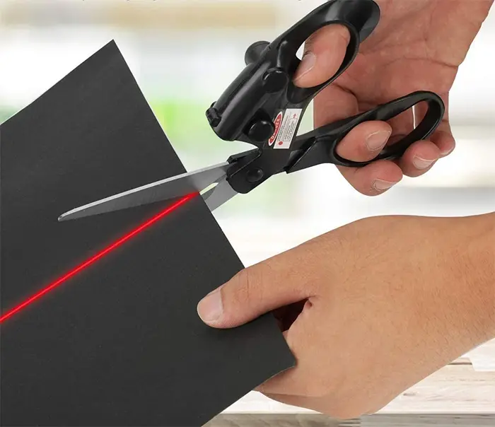 Globetrek° LaserScissors 1+1 GRATIS: Nauwkeurig Snijden Lasergestuurd Multifunctioneel Schaar