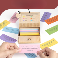 BibleBox: Houten Inspirerende Bijbelvers Gebedskaartdoos