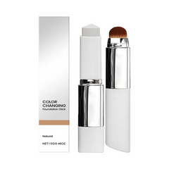 CompactFoundation: Compact Kleur Veranderend Volledige Dekking Foundation Crème Stick
