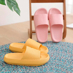 Happy™ ComfySlippers 1+1 GRATIS: Antislip Superzachte En Comfortabele Pantoffels