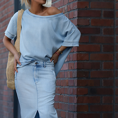 Icone™ FashionSet: Stijlvolle Off-Shoulder Top En Denim Rok